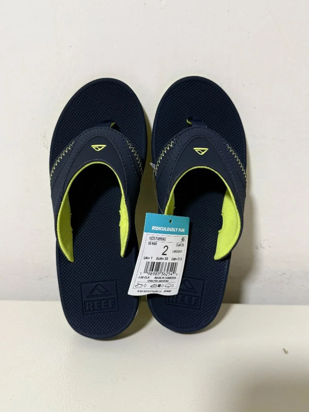REEF Boys Kids Fanning Sandal Size 2